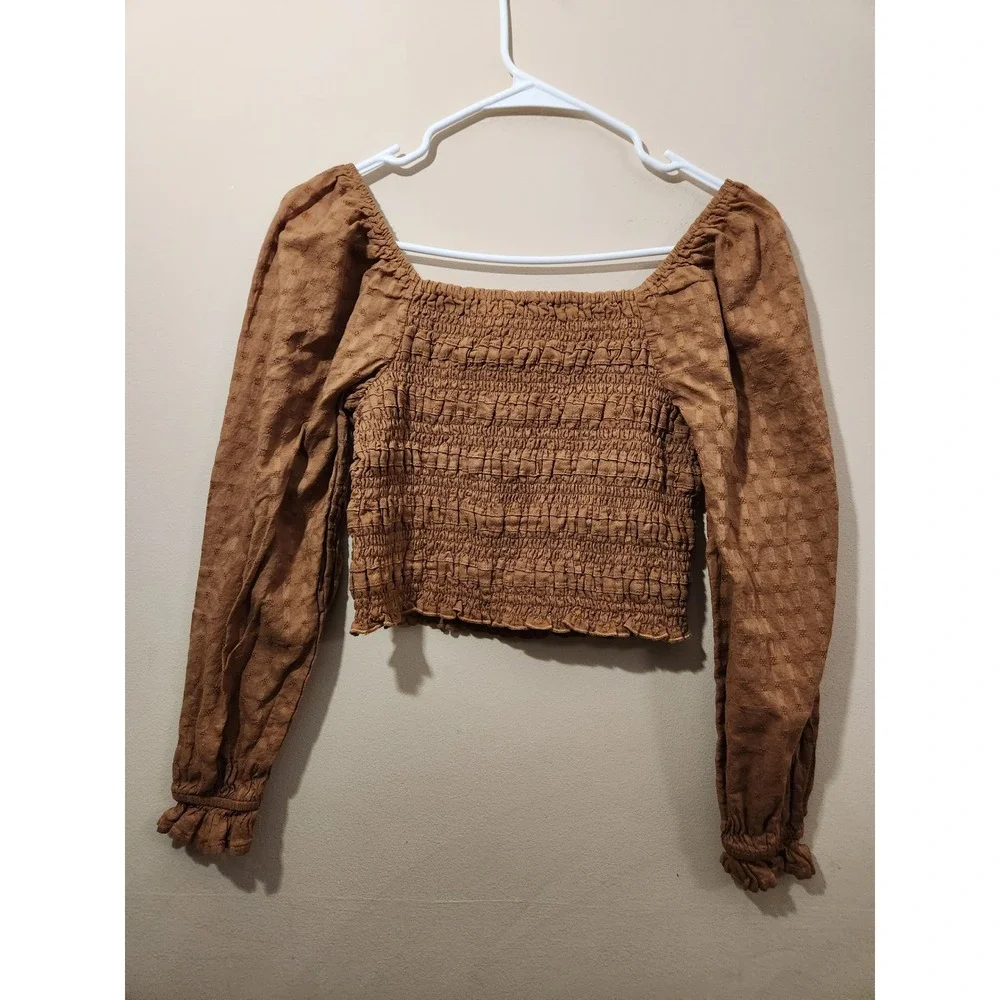American Eagle Smocked Crop‎ Top Brown Long Sleeve Dobby Blouse Small S/P/CH - Picture 5 of 8